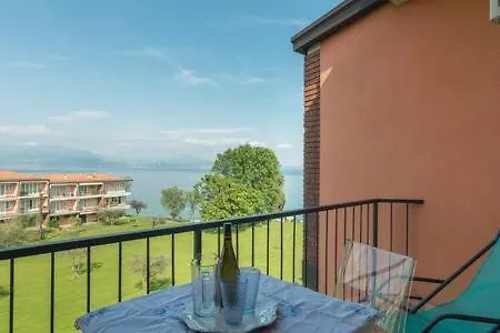Garda Lake View House Apartment